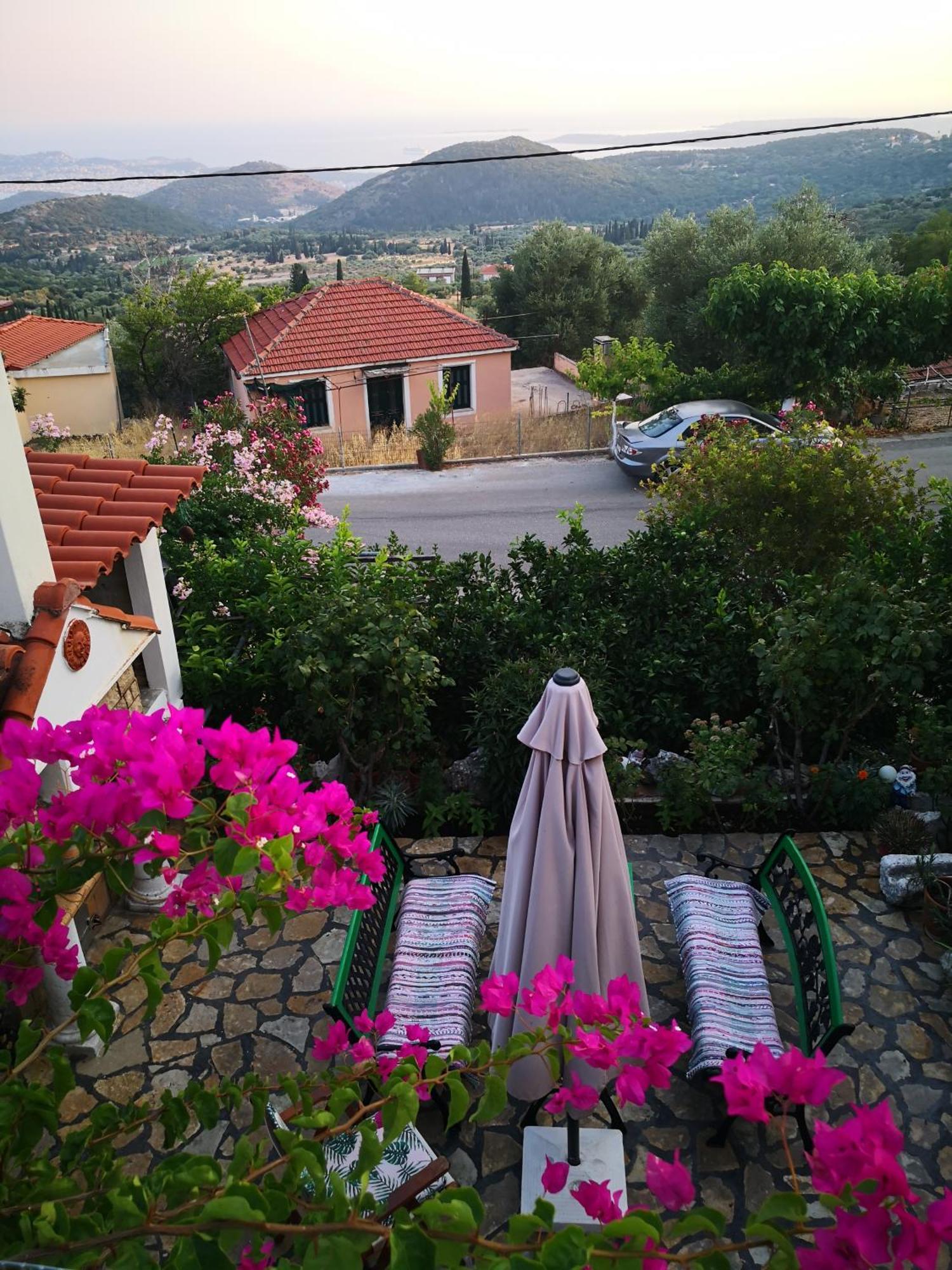 Dimitra'S Great View Apartment Dilináta 외부 사진